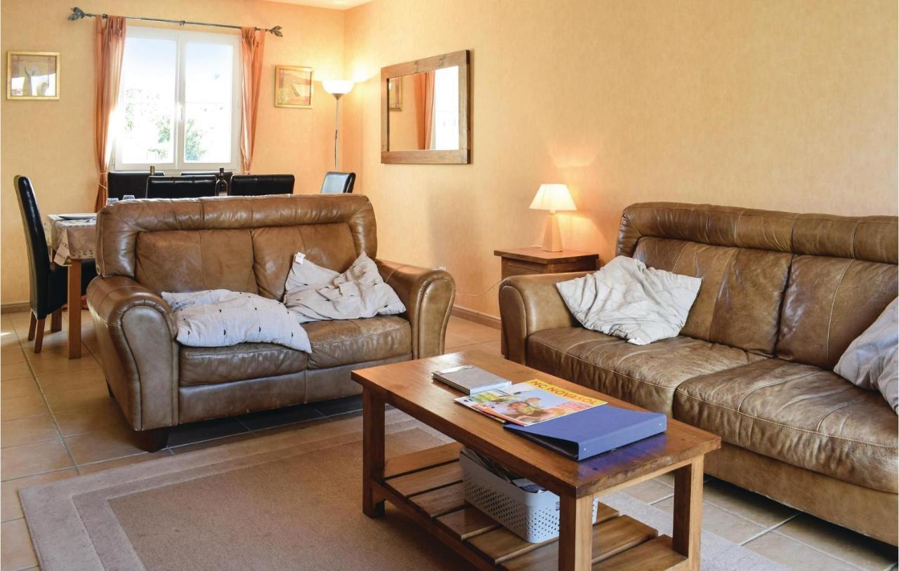 4 Bedroom Cozy Home In Port-En-Bessin-Huppain Εξωτερικό φωτογραφία