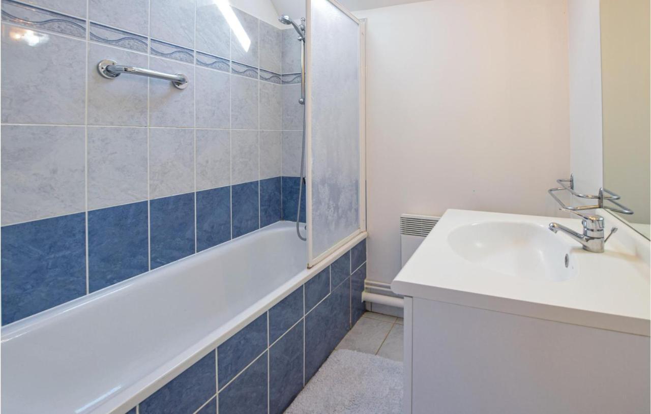 4 Bedroom Cozy Home In Port-En-Bessin-Huppain Εξωτερικό φωτογραφία