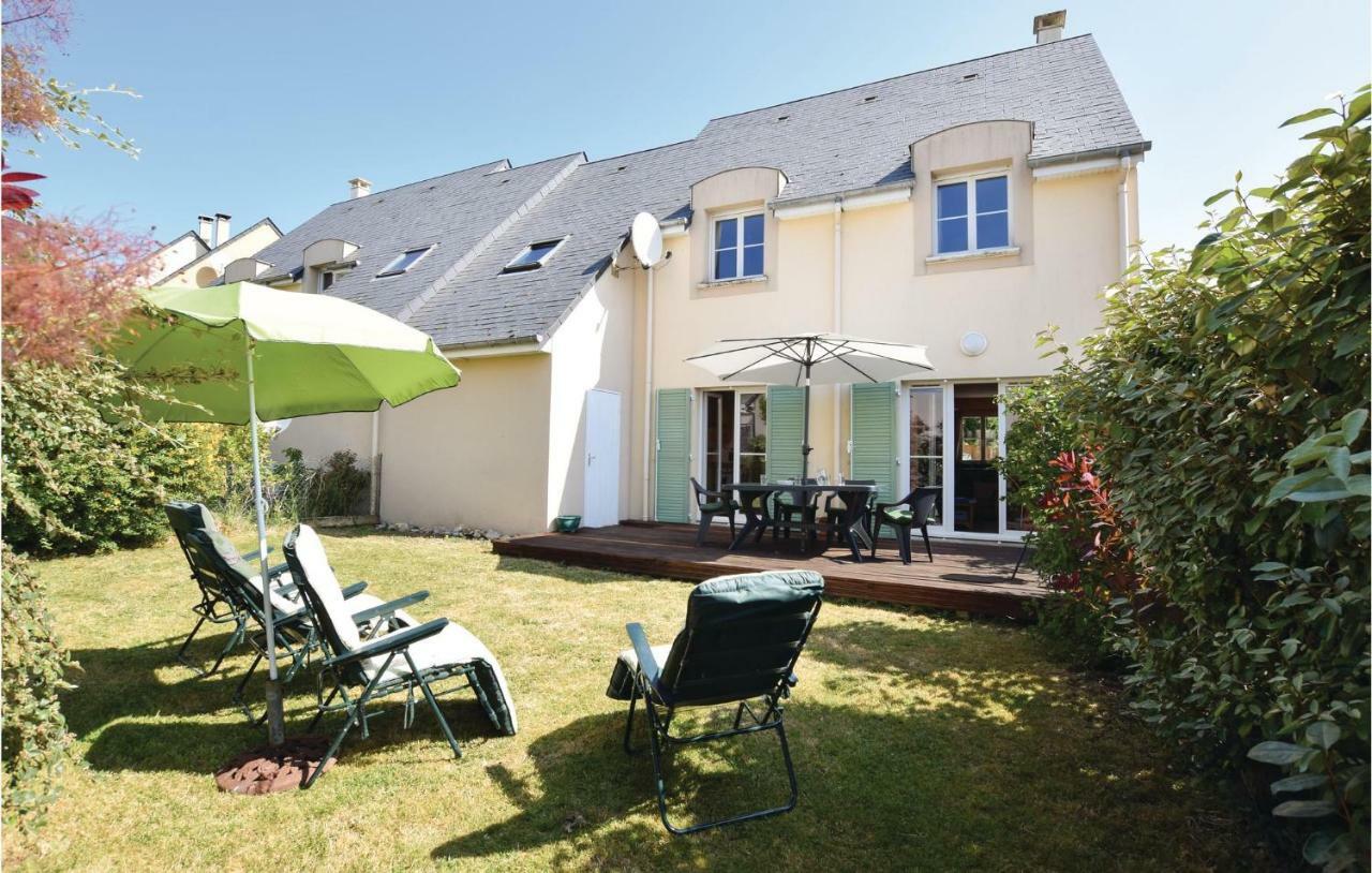 4 Bedroom Cozy Home In Port-En-Bessin-Huppain Εξωτερικό φωτογραφία
